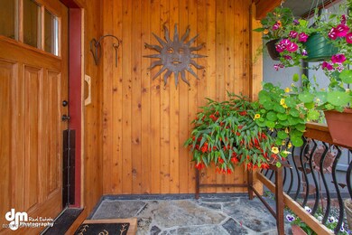 Front Entry_DMD_4878-SMALL