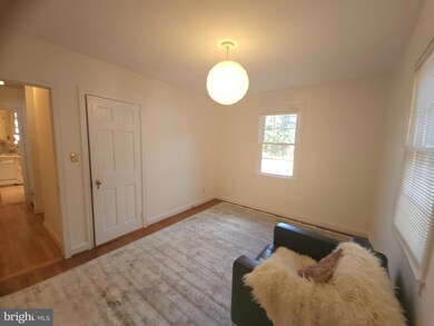 6045 18th St N, Arlington, VA 22205 - photo 7