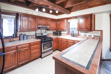 904 N Blackwelder Ave, Edmond, OK 73034 - photo 3