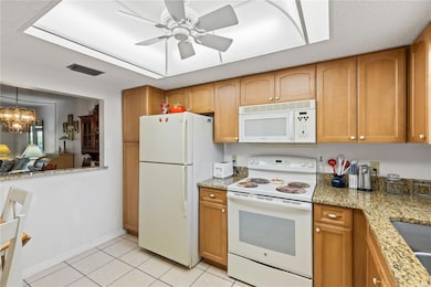 942 Capri Isles Blvd unit 105, Venice, FL 34292 - photo 5