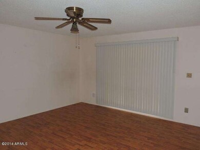 023-506380  Living Rm