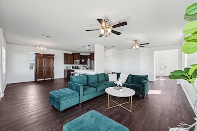 288 Triumph Rd, Buda, TX 78610 - photo 4