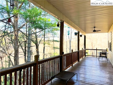 56 Buttons Ln, Sparta, NC 28675 - photo 4