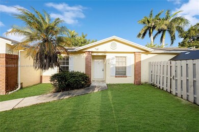 13855 Langley Place, Davie, FL 33325 - photo 3