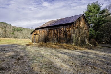 112 Rowland Rd, Greeley, PA 18425 - photo 5