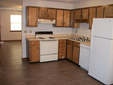 Kitchen Dining Combo