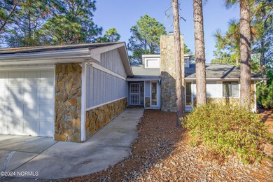17 Clearwater Dr-4