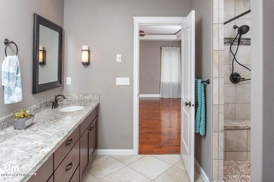 Granite, Tile, Double Shower