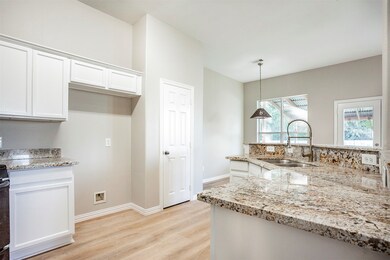 687 Columbia St, Alvin, TX 77511 - photo 6