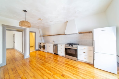 309 Main St unit 2, East Greenwich, RI 02818 - photo 6