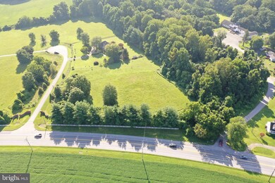 1 Solitude Ct, Lothian, MD 20711 - photo 3