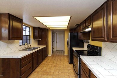 5-Kitchen