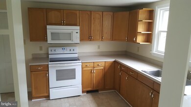 141 Whipporwill Rd, Front Royal, VA 22630 - photo 2