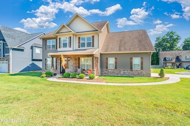 1202 Quicksilver Way