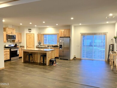 Kitchen-Dining Area
