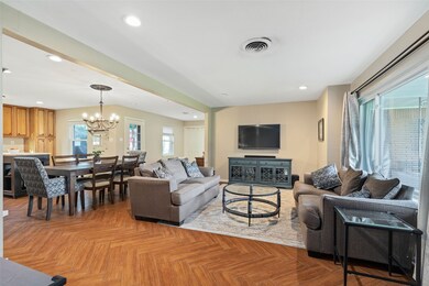 807 Judiway St, Houston, TX 77018 - photo 4