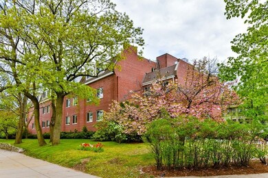 332 Jamaicaway unit 402, Jamaica Plain, MA 02130 - photo 3