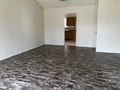 7956 San Jose Rd #B Rd, El Paso, TX 79915 - photo 3