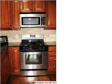 GAS COOKING RANGE