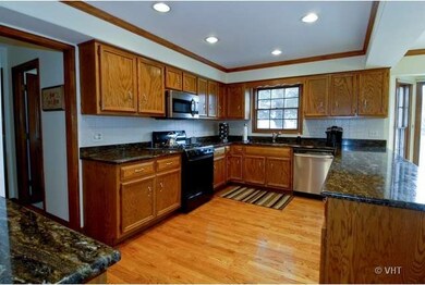 963 W Bailey Rd, Naperville, IL 60565 - photo 3