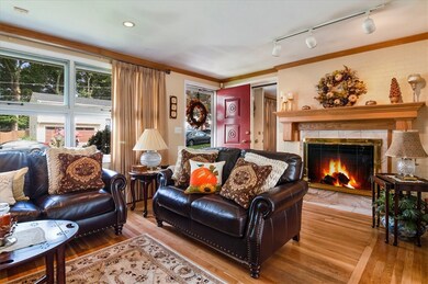 181 Mountain Laurel Dr, Cranston, RI 02920 - photo 6