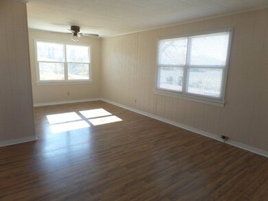 9266 Spring Creek Rd, Cookeville, TN 38506 - photo 3