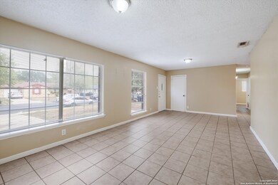 4726 Casa Verde St, San Antonio, TX 78233 - photo 5