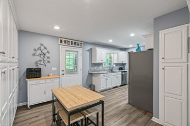 122 Indian Springs Cir, Manchester, TN 37355 - photo 6