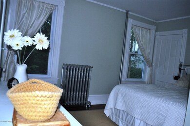 391 Broad St, Honesdale, PA 18431 - photo 3