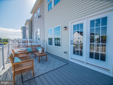 5605 Barnstormers Ln, Waldorf, MD 20602 - photo 2