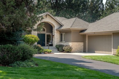 2315 NW Vardon Ct, Bend, OR 97701 - photo 3