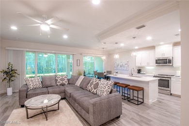 6940 Avalon Cir unit 503, Naples, FL 34112 - photo 5