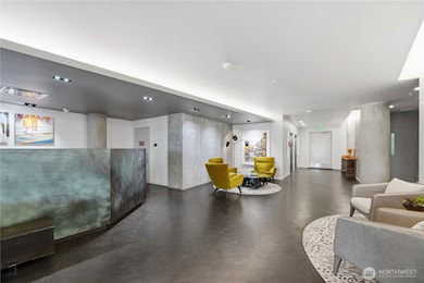 Gridiron unit 613, Seattle, WA 98104 - photo 3