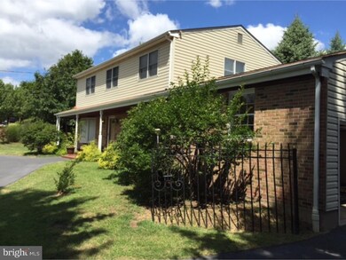 1091 Gravel Pike, Green Lane, PA 18054 - photo 3