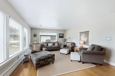 104 N Calhoun St, South Whitley, IN 46787 - photo 5