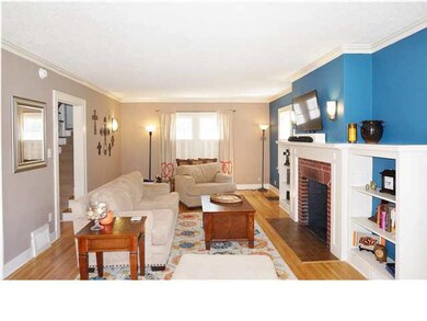 A Home with A Living Room As A Great Entranceway.