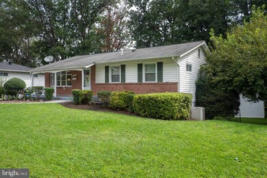 4110 Landgreen St, Rockville, MD 20853 - photo 3