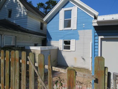 516 8th St, Elkhart, IN 46516 - photo 4