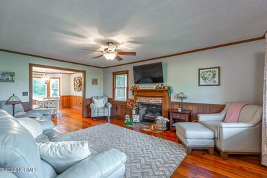 200 Bizzell St-7