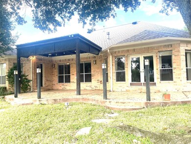 13931 Hidden Lake Ln, Sugar Land, TX 77498 - photo 4