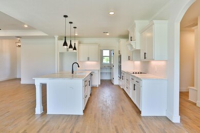 606 Central Rd, Weatherford, TX 76088 - photo 3