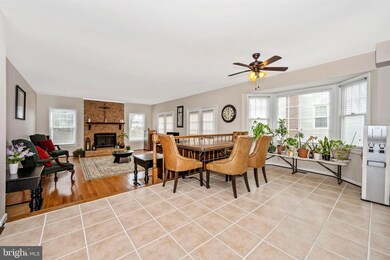 101 Midsummer Dr, Gaithersburg, MD 20878 - photo 3