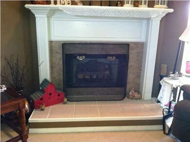 Beautilful gas log fireplace.