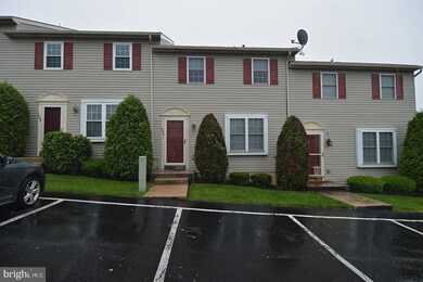 1268 Fredrick Blvd, Reading, PA 19605 - photo 3