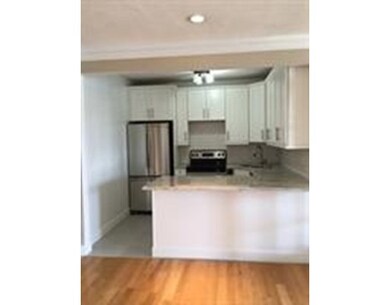 7 Bay State Rd unit 4C, Boston, MA 02215 - photo 2