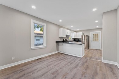 429 N Cline Ave, Griffith, IN 46319 - photo 6