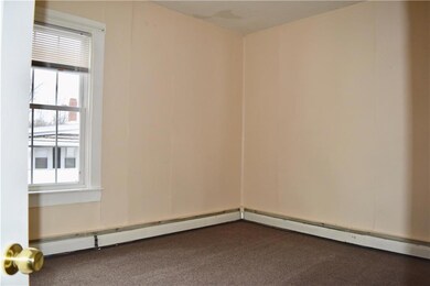 14 Pine St, Biddeford, ME 04005 - photo 4