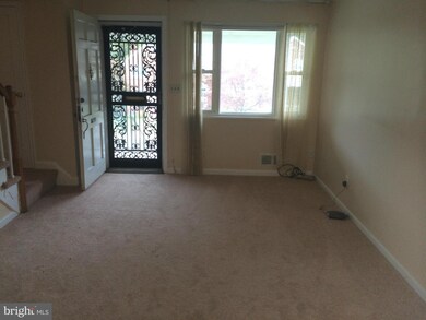 1116 Cooks Ln, Baltimore, MD 21229 - photo 2