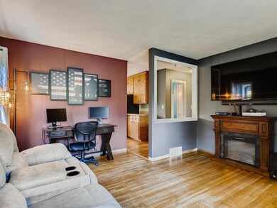 1911 3rd Ave Newport MN 55055-004-001-Living Room-