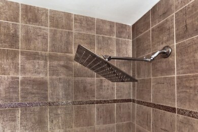 10 Ocean Ave unit 412, Revere, MA 02151 - photo 3